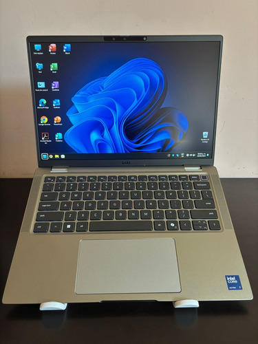 Dell Latitude 7450, Ultra 7, 16gb Ram, 512gb Ssd Gris (Usado)