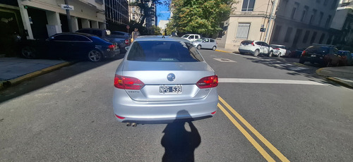 Volkswagen Vento 2.5 Luxury 170cv Tiptronic