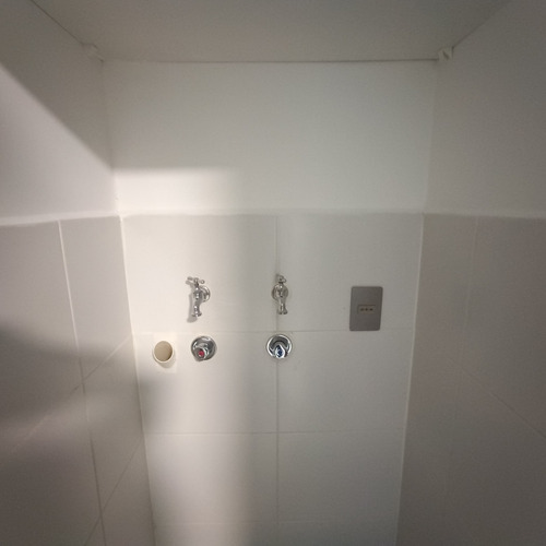 Edificio Condell (1 Est. 1 Bod.) Piso 9