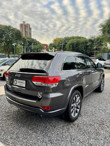 Jeep Cherokee 3.6 Overland 286hp At