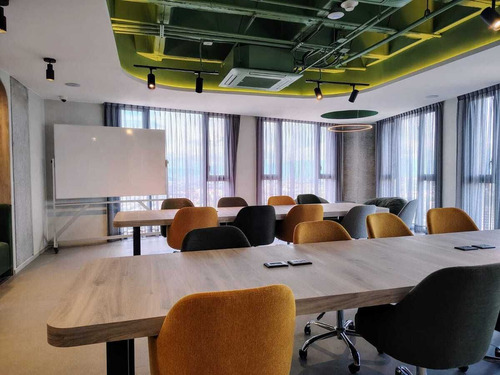 Estudio Amueblado, Con Amenidades