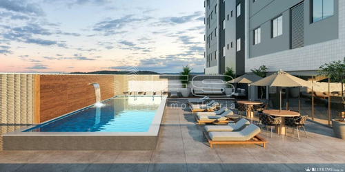 Imagem 12 de 15 de Porto Valencia - 3 Suites Meia Praia Itapema - 3806