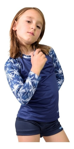 Imagen 1 de 6 de Remera Filtro Uv Niño Palmeras Yakka
