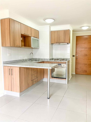 Departamento En Arriendo Ubicado En Castellón, Concepción.