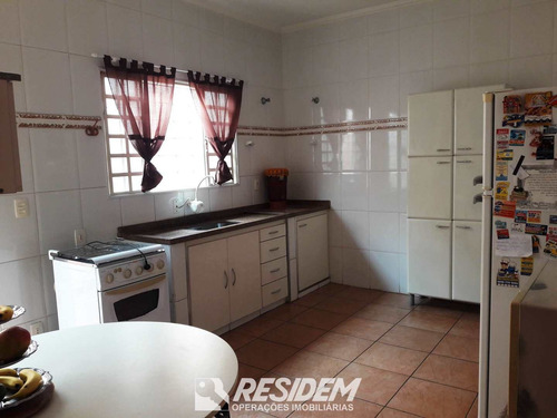 Imagem 11 de 30 de Casa Com 3 Dorms, Vila Souto, Bauru. - V99523938