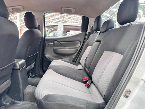 Mitsubishi L200 2.5 Di-d Cabina Doble 4x4 Mt