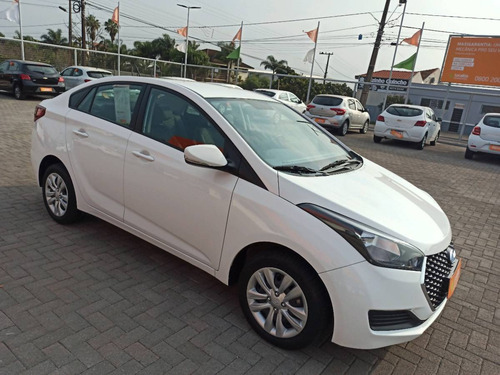 Imagem 2 de 10 de Hyundai Hb20s 1.6 Comfort Plus 16v Flex 4p Automático