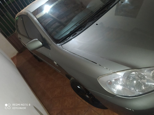 Imagem 3 de 11 de Toyota Corolla 2004 1.8 16v Xei Aut. 4p