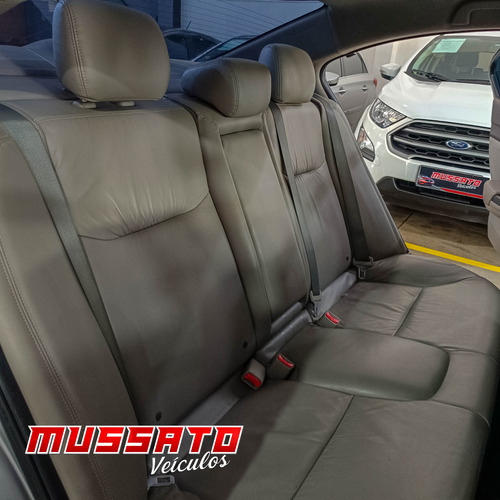 Honda Civic 2.0 Lxr Flex Aut. 4p