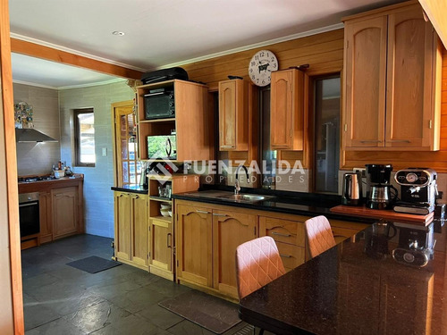 Venta Disponible! Casa Con Quincho Y Piscina Puerto Varas