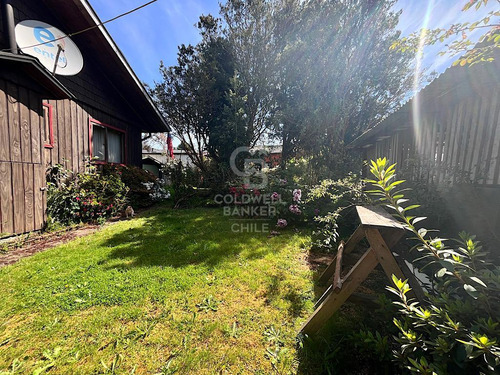 Hermoso Sitio Con 2 Casas En Frutillar Bajo.