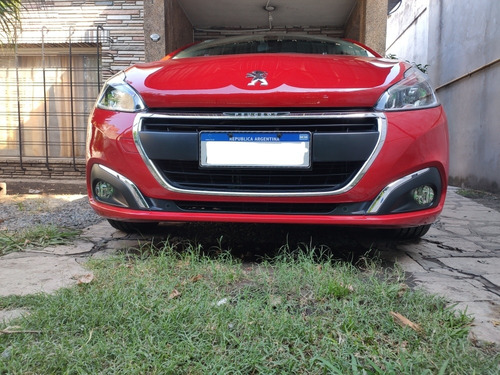 Peugeot 208 1.6 Feline 2018