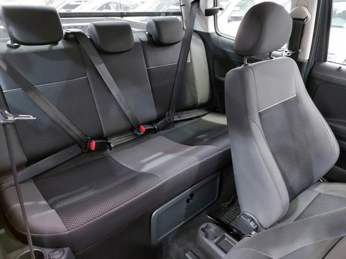 Imagen 10 de 15 de Volkswagen Saveiro Comfortline 1.6l Cab Doble 0 Km 2022