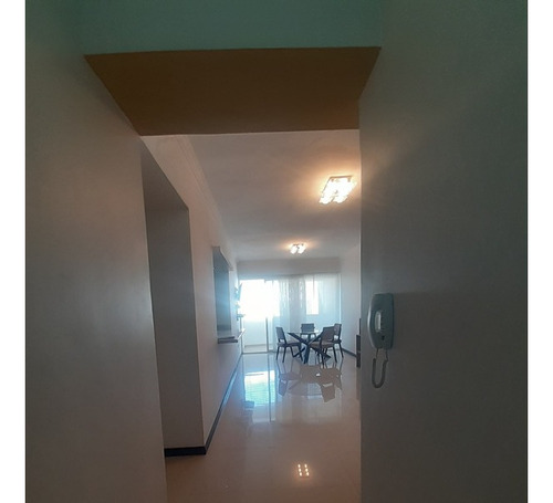 Se Vende Apartamento Res. Chelsea Court. En El Parral Pra-014