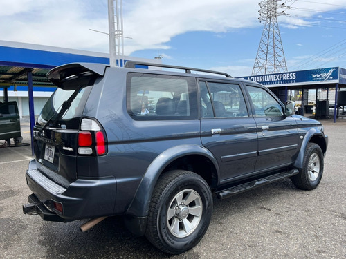Imagen 5 de 17 de Mitsubishi Montero