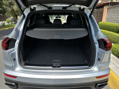 Porsche Cayenne 3.6 At