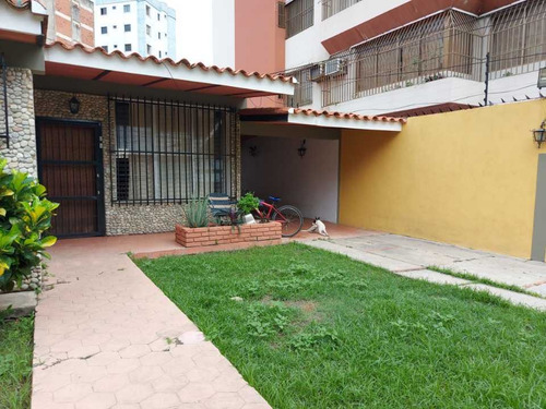 Imagen 3 de 14 de Casa En Urb Los Caobos En Maracay