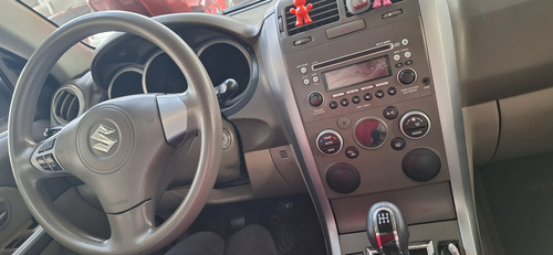 Suzuki Grand Nomade 2.0 Glx 4x2