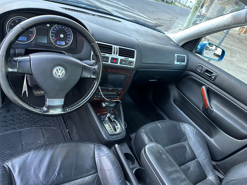 Volkswagen Bora 1.8 T Highline Tiptr Cu