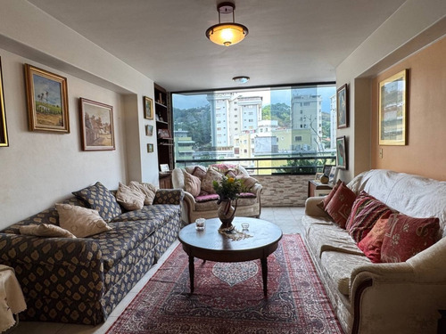 Venta De Apartamento En Las Acacias, Avenida Victoria
