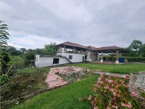 Finca Para La Venta Entre Quimbaya Y Filandia Con Excelenteubicación