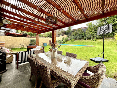 Exclusiva Casa En Condominio Privado Las Pircas