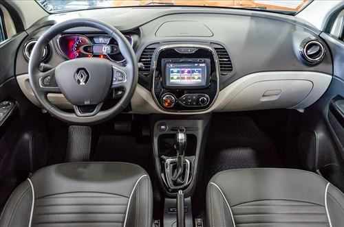 Renault Captur 1.6 Intense Flex X-tronic
