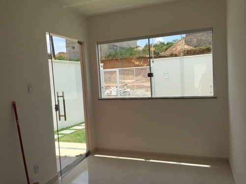 Imagem 4 de 14 de Belíssima Casa 2\4um Suite,escritura;grátis Pode Usa Seufgts
