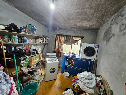 Venta Casa 2 Dormitorios Nuevo París Con Cochera
