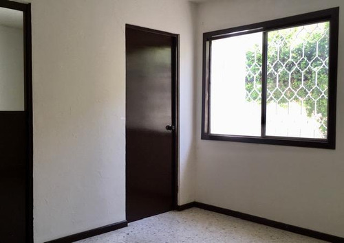 Imagen 12 de 17 de Casa En Renta En Contry La Silla, Guadalupe