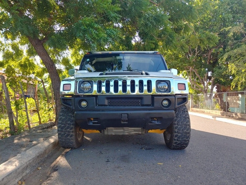 Imagen 7 de 14 de Hummer H2 Sut