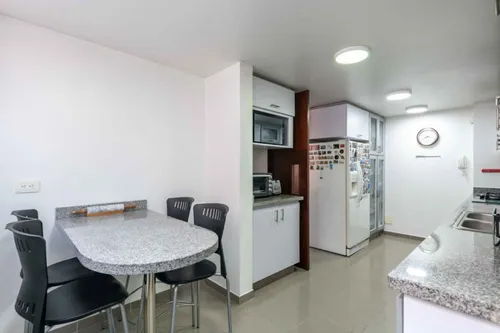 Apartamento En Venta En Chicó Norte. Cod V8047