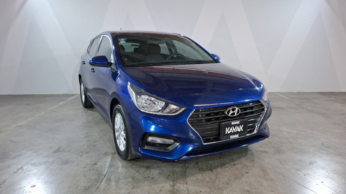 Hyundai Accent 1.6 GL MID AUTO