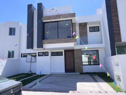 Casa Nueva En Condesa Juriquilla Gran Jardín Y Estudio