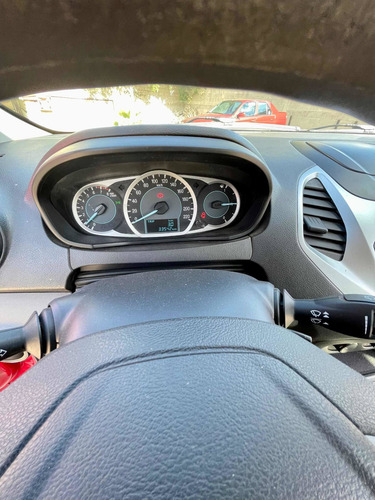 Imagen 9 de 15 de Ford Ka 2017 1.5 S 5 P