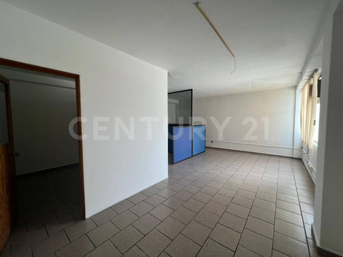 Oficina De 47.50m2 En Bajada Chapultepec, Cuernavaca