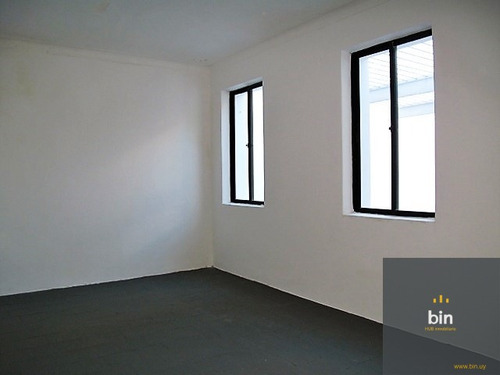 Excelente Local En Venta Ciudad Vieja