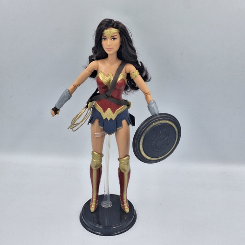 Barbie Wonder Woman Collector Batman Vs Superman