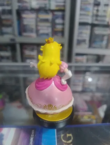 Amiibo Peach Super Smash Bros - Nintendo Switch/ 3ds/ Wii U (Usado)