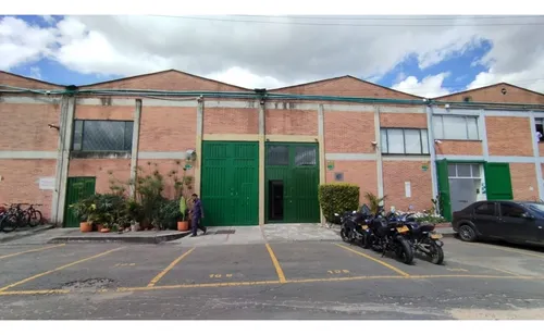 Se Arrienda Bodega Prado Veraniego Bogotá