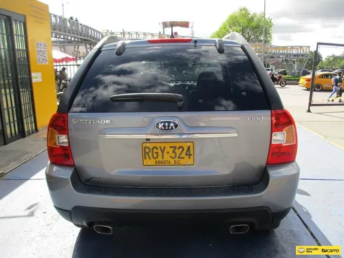 Kia New Sportage Lx 4x2 2000cc Mt Aa