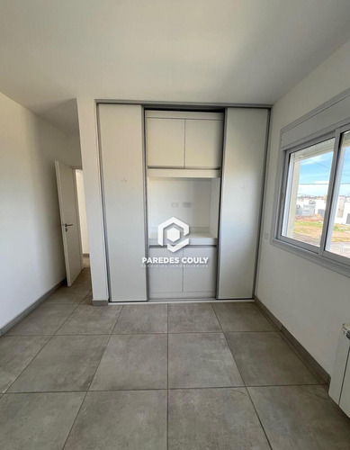 Duplex En Venta, Barrio Aldea Romana
