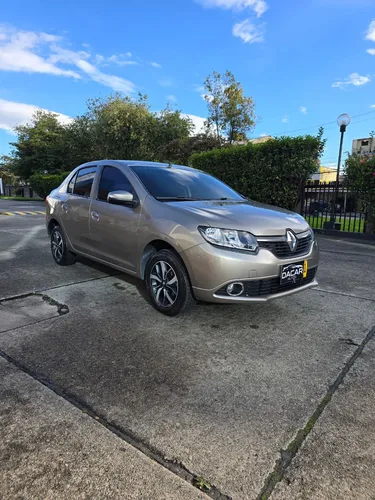 Renault Logan 1.6 Privilege / Intens