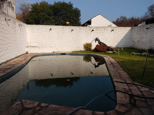 Imagen 12 de 13 de Chalet En Venta 5 Ambientes - Morón Sur