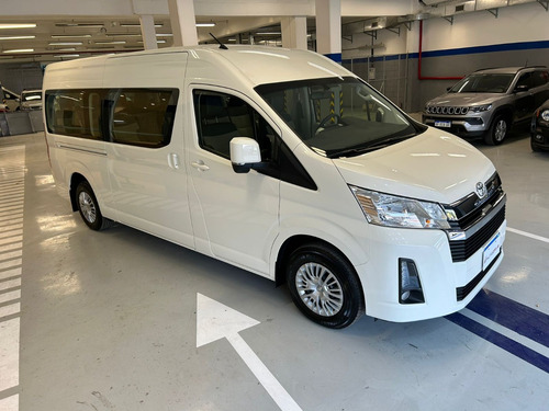 Toyota Hiace 2.8 Tdi Commuter 6at 14a