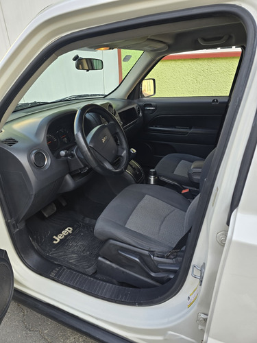Jeep Patriot Sport 4x2 Cvt