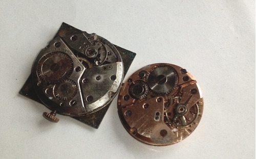 2 Maquinas De Reloj Pulcera Para Repuestos O Reparación S75