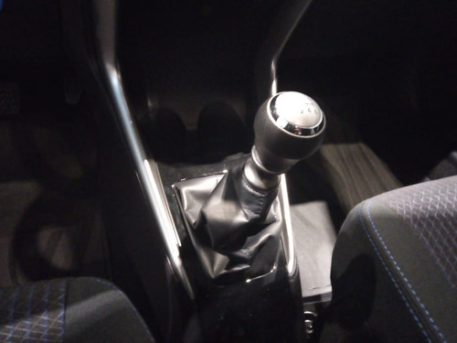 Toyota Yaris Xs Mt Hatchback