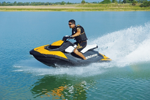 Imagen 10 de 15 de Sea Doo Spark 2 Up 900 No Yamaha Kawasaki