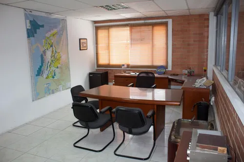 Bodega En Arriendo/venta En Funza. Cod V1030051